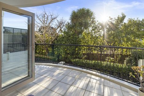 Photo of property in 115e Remuera Road, Remuera, Auckland, 1050