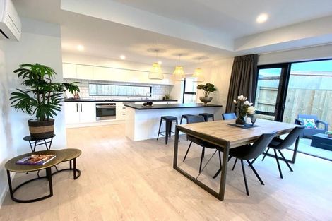 Photo of property in 55 Corriedale Road, Jacks Point, 9371