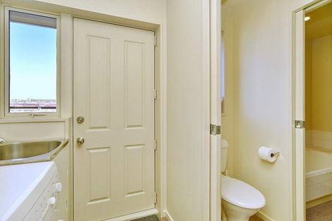 Photo of property in 6 Seadown Crescent, Amberley, 7410