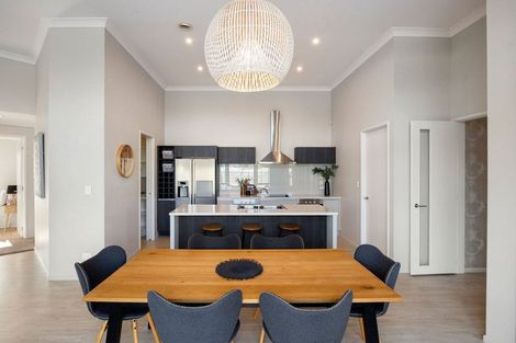 Photo of property in 38 Tulip Drive, Cambridge, 3434