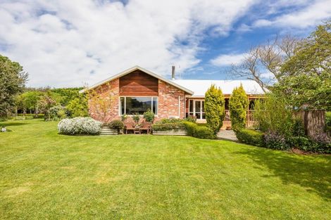 Photo of property in 21 Browns Road, Okuku, Rangiora, 7473