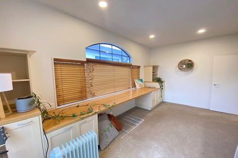 Photo of property in 11 Manor Park, Sunnyhills, Auckland, 2010