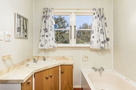 Photo of property in 109 Point Bush Road, Waimate, 7979