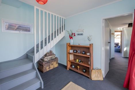 Photo of property in 6 Huia Street, Foxton Beach, Foxton, 4815