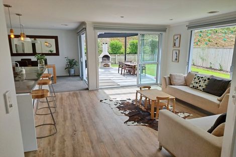 Photo of property in 35 Banks Boulevard, Whitby, Porirua, 5024