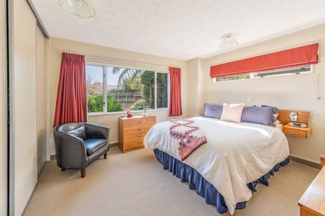 Photo of property in 36 Hyatt Grove, Greenmeadows, Napier, 4112