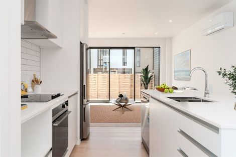 Photo of property in 6 Kamahi Place, Paraparaumu, 5032