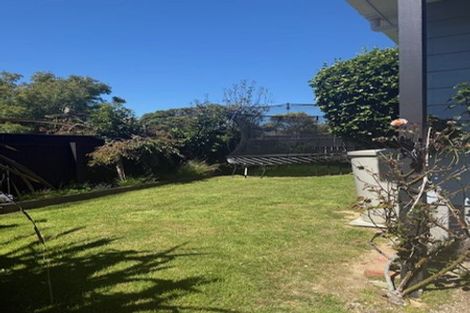 Photo of property in 4 Tedder Way, Karori, Wellington, 6012