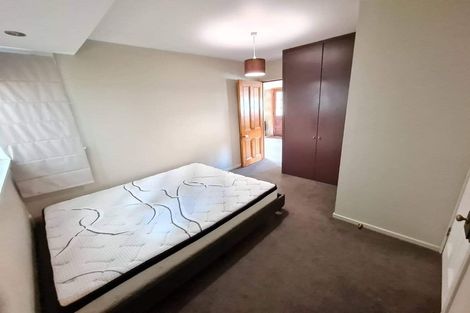 Photo of property in 23 Hawkhurst Road, Lyttelton, 8082