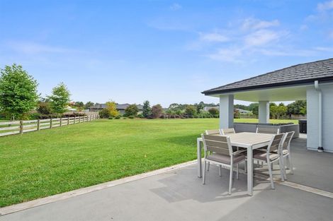 Photo of property in 15 Downer Access Road, Kaukapakapa, 0873