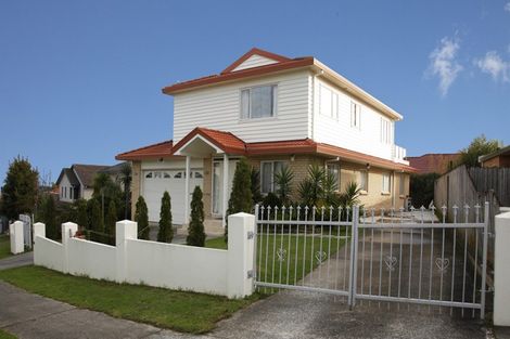 Photo of property in 39 Ransom Smyth Drive, Goodwood Heights, Auckland, 2105