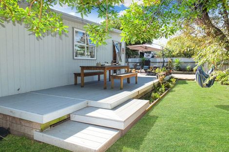 Photo of property in 4 Kennedy Street, Foxton Beach, Foxton, 4815