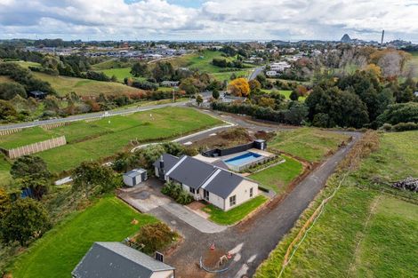 Photo of property in 361 Tukapa Street, Hurdon, New Plymouth, 4310