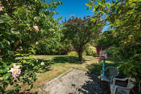 Photo of property in 7 Kingston Place, Bishopdale, Christchurch, 8053