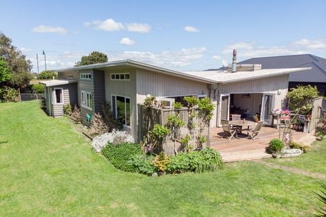 Photo of property in 2 Benner Drive, Ngatea, 3503