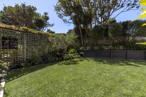 Photo of property in 49 Stanley Point Road, Stanley Point, Auckland, 0624