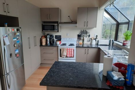 Photo of property in 2/163 Balmain Road, Birkenhead, Auckland, 0626