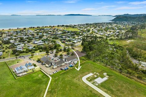 Photo of property in 105 Karearea Way, Matarangi, 3592