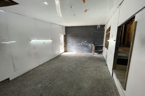 Photo of property in 1/17 View Road, Glenfield, Auckland, 0627