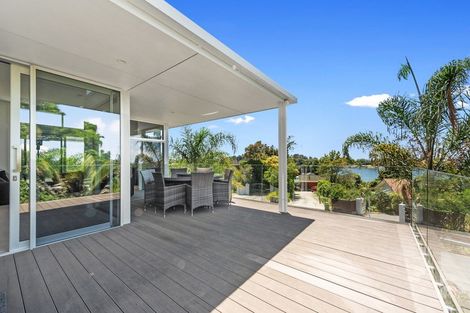 Photo of property in 133 Lake Crescent, Hamilton Lake, Hamilton, 3204