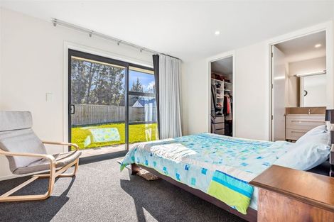 Photo of property in 10 Wykes Place, Amberley, 7410