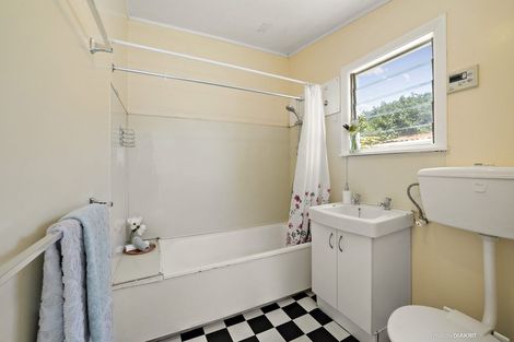 Photo of property in 164 Clyde Street, Island Bay, Wellington, 6023
