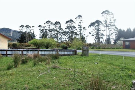Photo of property in 52 Somerled Avenue, Dunollie, Runanga, 7803