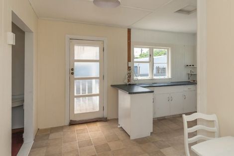 Photo of property in 17 Russell Street, Foxton, 4814