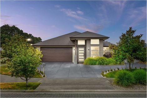 Photo of property in 12 Siding Lane, Prebbleton, 7604