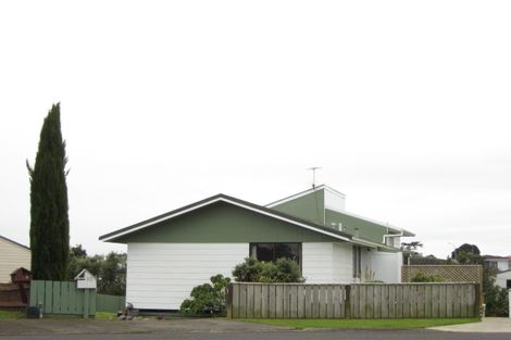 Photo of property in 10 Tuahu Place, Waitara, 4320
