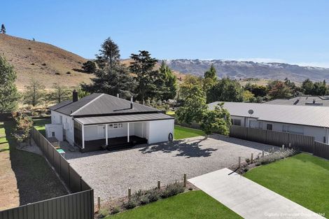 Photo of property in 710 Luggate-cromwell Road, Mount Pisa, Cromwell, 9383