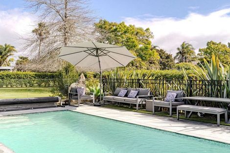 Photo of property in 4 Cochrane Drive, Kerikeri, 0230