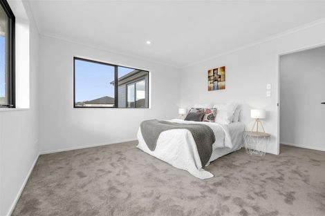 Photo of property in 215a Murphys Road, Flat Bush, Auckland, 2019
