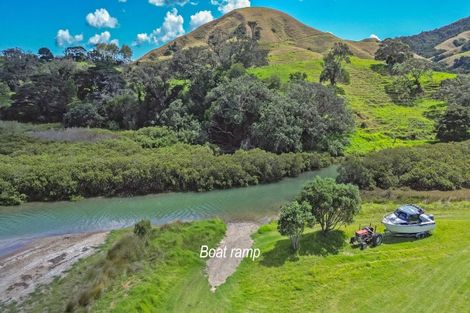 Photo of property in 161 Carey Road, Port Charles, Coromandel, 3584