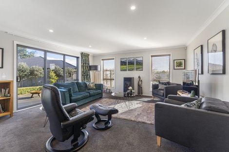 Photo of property in 12 Dow Chung Place, Otaki, 5512