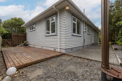 Photo of property in 121 Matai Road, Raumati South, Paraparaumu, 5032