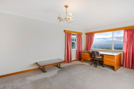 Photo of property in 196 Dyers Pass Road, Cashmere, Christchurch, 8022