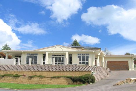 Photo of property in 20 Cobbe Place, Pomare, Rotorua, 3015