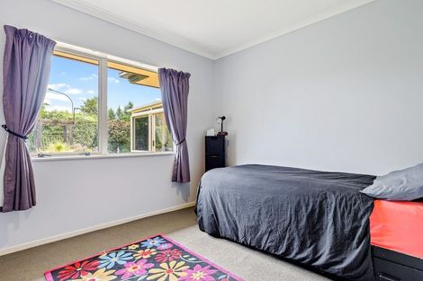 Photo of property in 14 Calvandra Grove, Rangiora, 7400