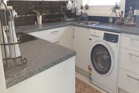 Photo of property in 50 Waipa Street, Birkenhead, Auckland, 0626