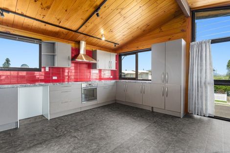 Photo of property in 90 Riverside Drive, Whakatane, 3120