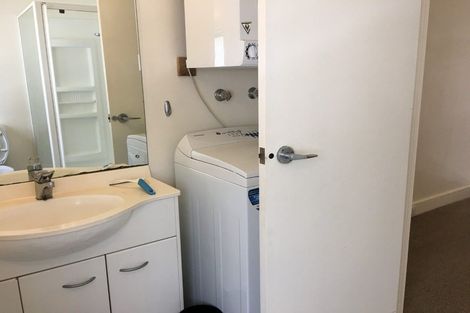 Photo of property in Dakota Buildings, 2d/5 Cheshire Street, Parnell, Auckland, 1052