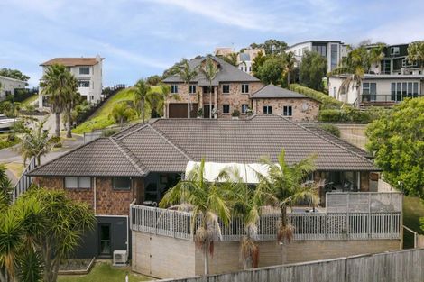 Photo of property in 28 Hawaiian Parade, Arkles Bay, Whangaparaoa, 0932