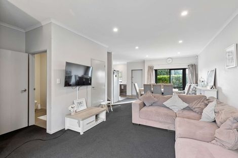 Photo of property in 418 Weymouth Road, Weymouth, Auckland, 2103