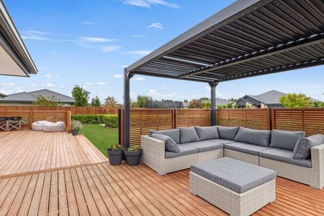 Photo of property in 18 Amur Crescent, Rolleston, 7615