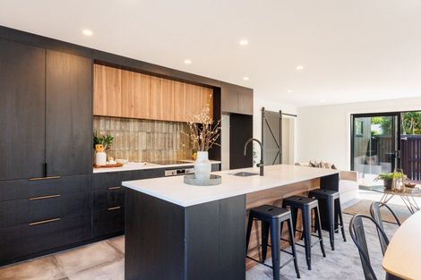 Photo of property in 12a Busby Place, Awapuni, Palmerston North, 4412