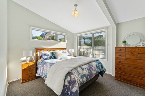 Photo of property in 22 Estuary Crescent, Fairfield, Dunedin, 9018