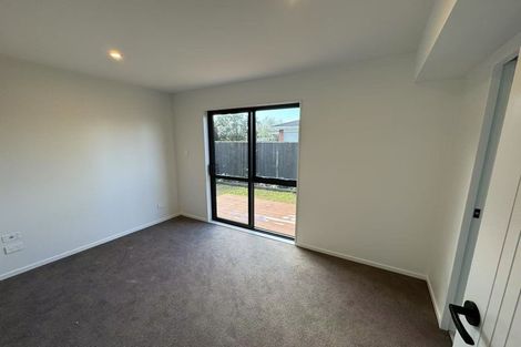 Photo of property in 7/25 Taikata Road, Te Atatu Peninsula, Auckland, 0610