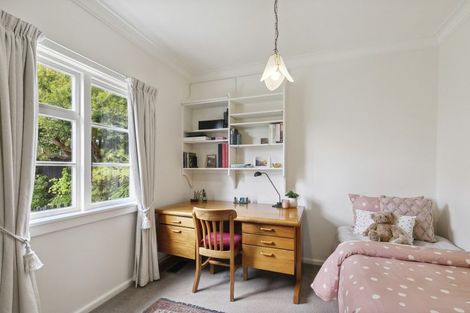 Photo of property in 109 Karori Road, Karori, Wellington, 6012