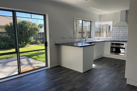 Photo of property in 17 Lavender Place, Papamoa Beach, Papamoa, 3118